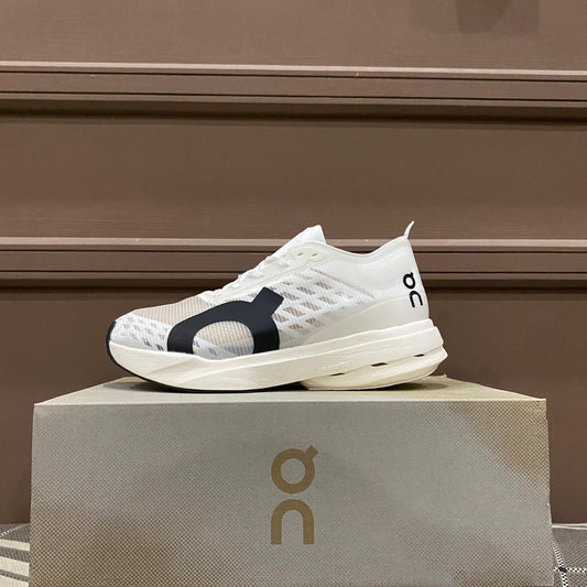 On Cloud Boom Strike (Premium ++)