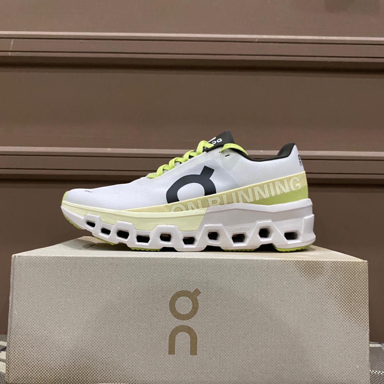 On Cloud Monster 2 (premium ++)