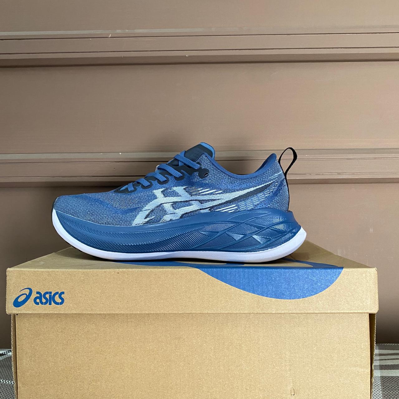 Asics Nova-Blast 2 (Premium ++)