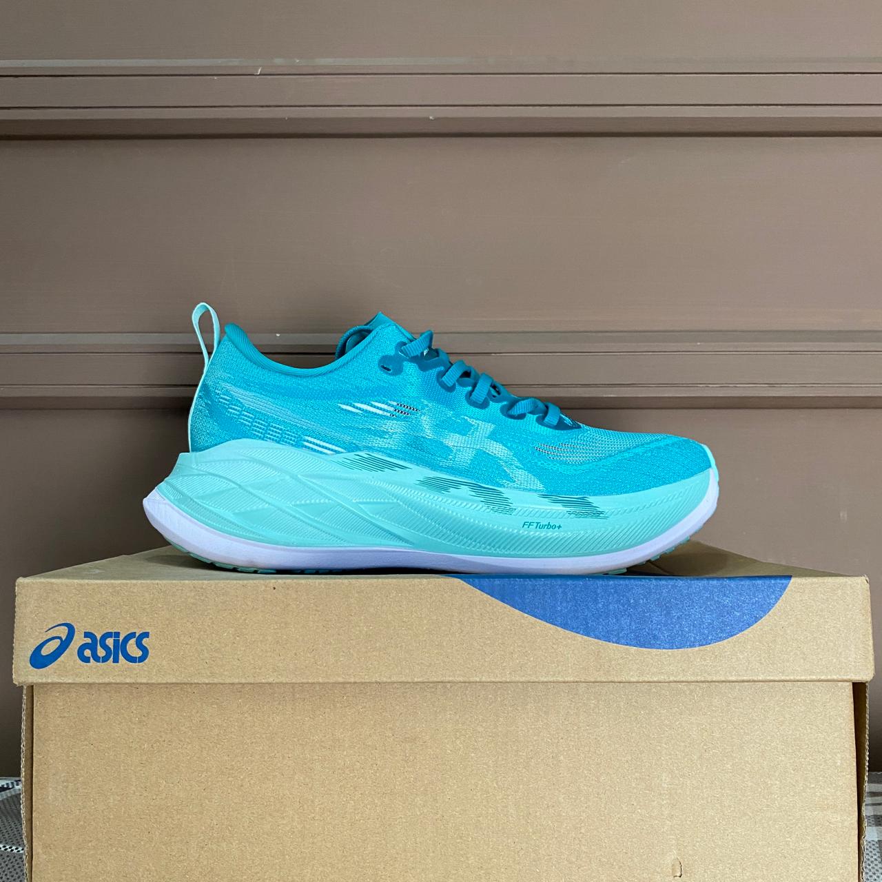 Asics Nova-Blast (Premium ++)