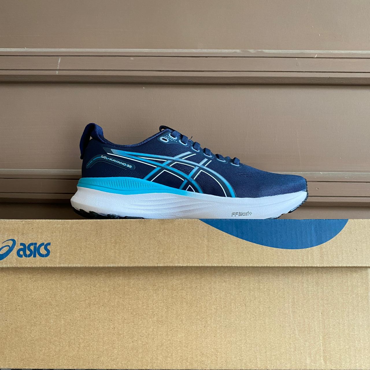 Asics GEL-Kayano 32