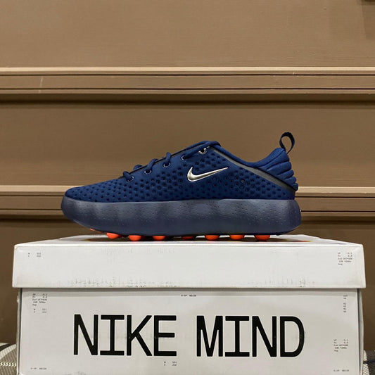 Nike Mind 002
