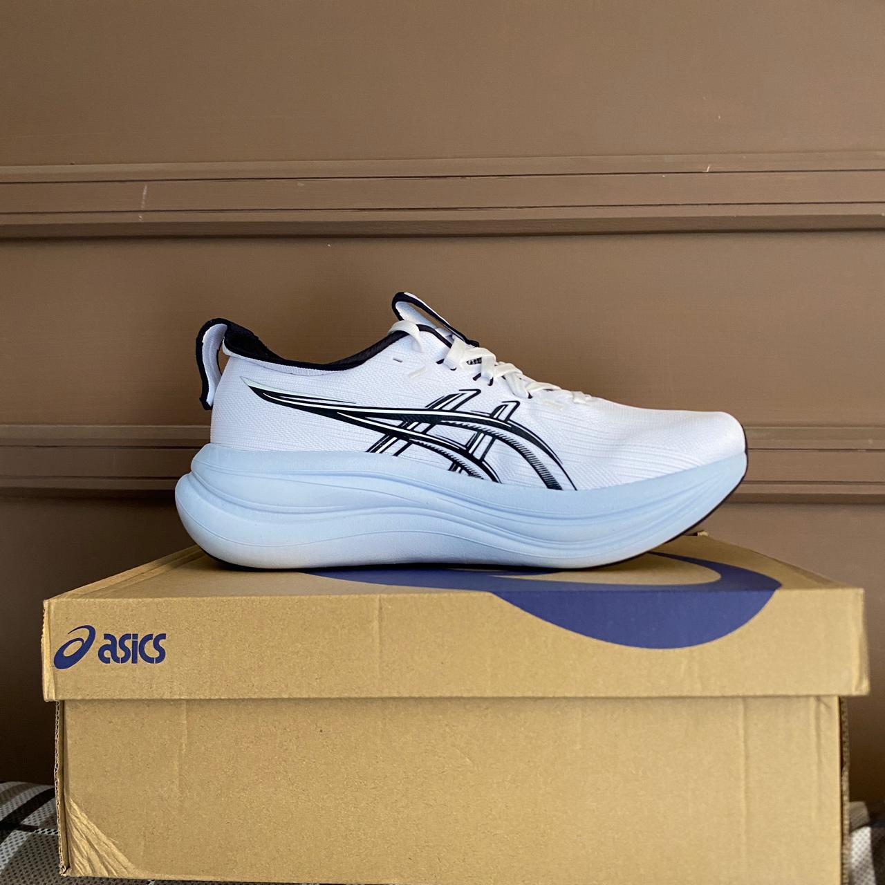 Asics GEL-Nimbus 28