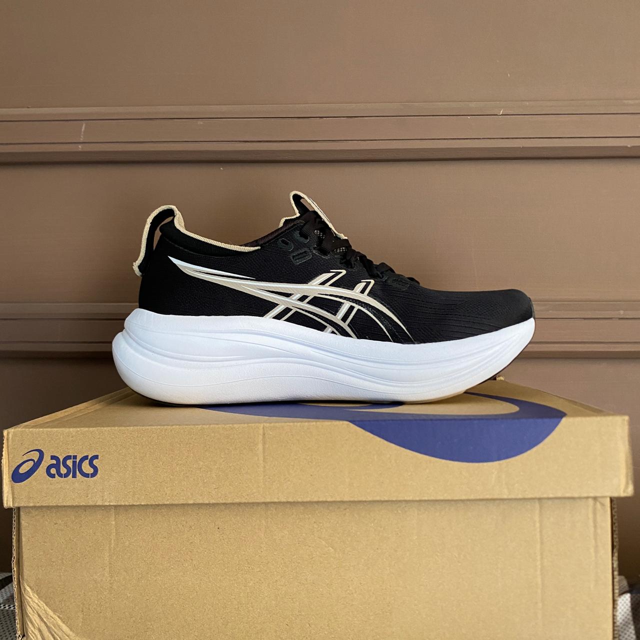 Asics GEL-Nimbus 28