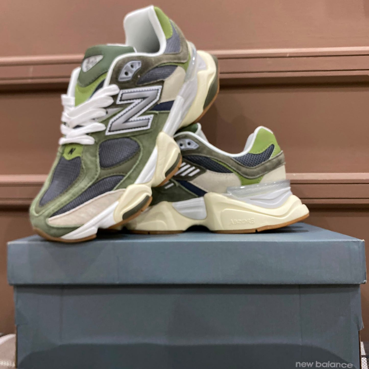 NB 9060 (Premium ++)