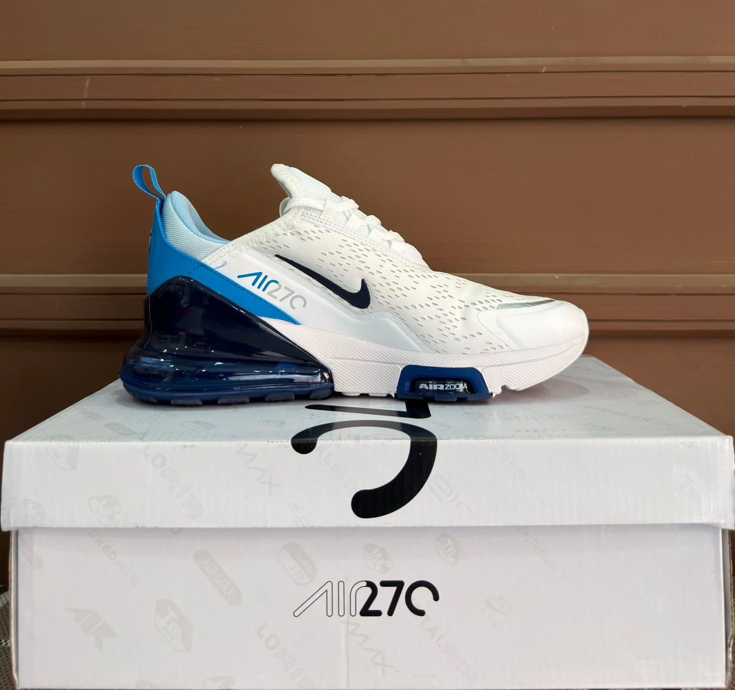 Nike Air Max 270