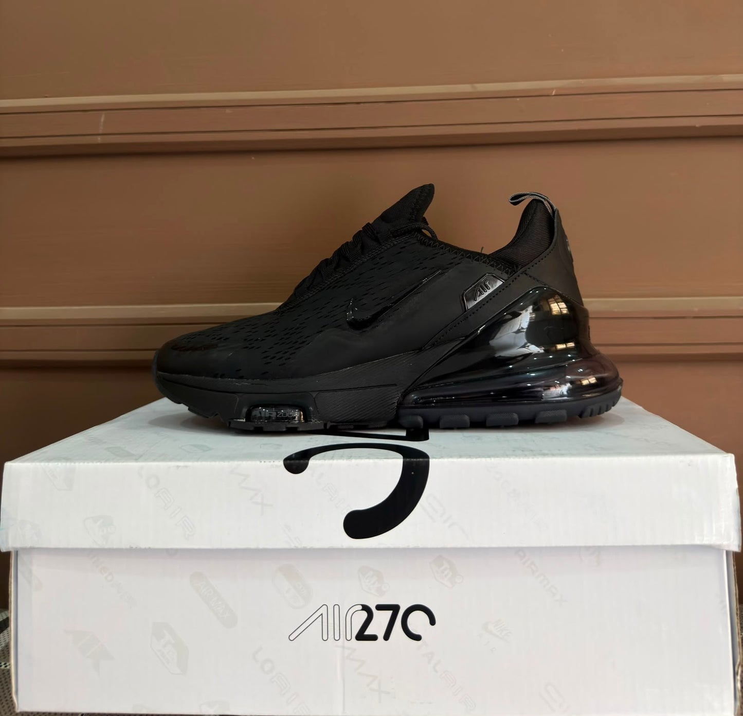 Nike Air Max 270