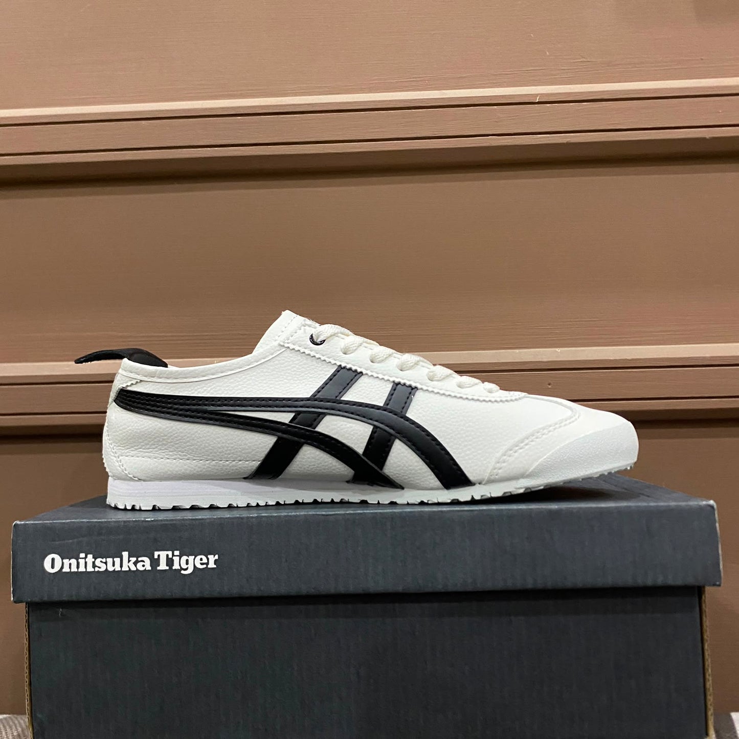 Onitsuka Tiger Mexico 66