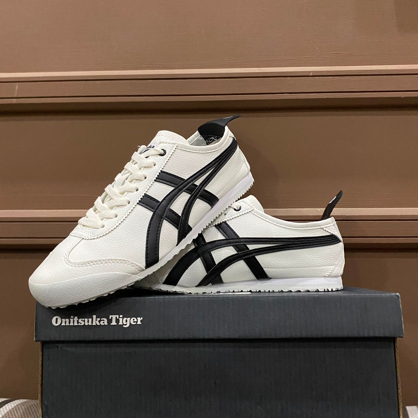 Onitsuka Tiger Mexico 66