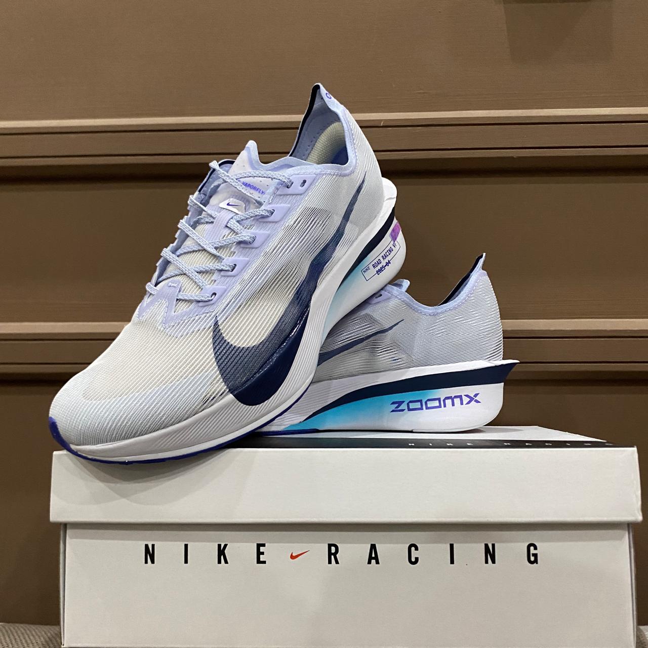 NIke VaporFly 4